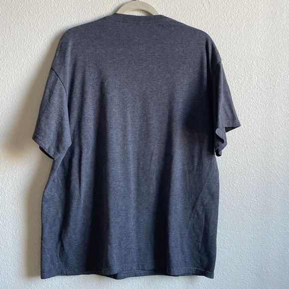 4/$25 Marvel TShirt Deadpool Comics Simple Distressed Logo Shield Gray Men XL - Picture 6 of 9